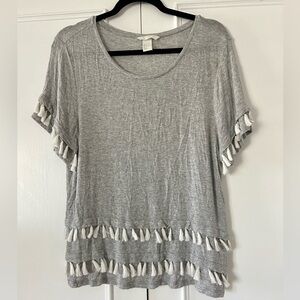 H&M grey tasseled T-shirt. Size L.